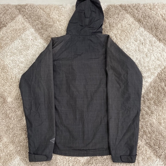 Columbia Women’s Insulated Jacket - Picture 3 of 6